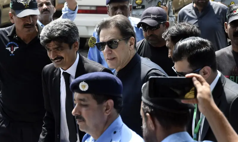 عمران خان کی شفا اسپتال منتقلی کے عدالتی حکم کے خلاف نظرِثانی درخواست دائر 1 عمران خان کی شفا اسپتال منتقلی کے عدالتی حکم کے خلاف نظرِثانی درخواست دائر