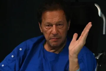 21 سابق عالمی کپتانوں کا وزیراعظم کو خط، عمران خان کے طبی معائنے اور علاج کا مطالبہ 2 21 سابق عالمی کپتانوں کا وزیراعظم کو خط، عمران خان کے طبی معائنے اور علاج کا مطالبہ