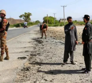محنت کرنے والے نشانے پر، سرانان میں چار گھر اجڑ گئے 1 محنت کرنے والے نشانے پر، سرانان میں چار گھر اجڑ گئے