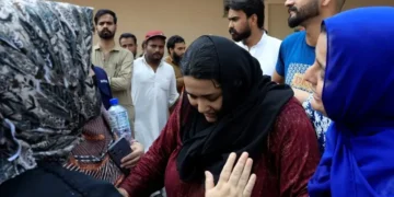 پمز سانحہ: جاں بحق نومولود بچوں کے خاندانوں کے لیے 50،50 لاکھ روپے امداد کا اعلان 2 پمز سانحہ: جاں بحق نومولود بچوں کے خاندانوں کے لیے 50،50 لاکھ روپے امداد کا اعلان