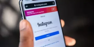انسٹاگرام اور فیس بک پر نوجوان صارفین کے لیے سخت حفاظتی اقدامات کا اعلان