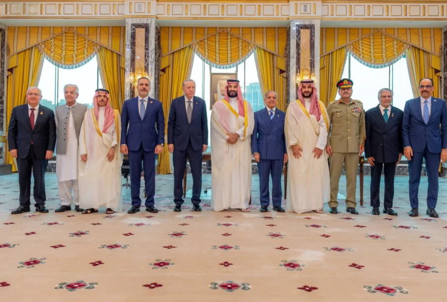پاکستان، ترکیہ اور سعودی عرب ایک میز پر، آج کون سا بڑا قدم اٹھایا جائے گا؟