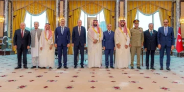 معاہدۂ مکہ: پاکستان، ترکیہ اور سعودی عرب کی اعلیٰ سطح دفاعی کمیٹی کا پہلا اجلاس آج استنبول میں 20 معاہدۂ مکہ: پاکستان، ترکیہ اور سعودی عرب کی اعلیٰ سطح دفاعی کمیٹی کا پہلا اجلاس آج استنبول میں