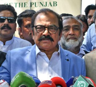 "محسن نقوی کے بیان پر سیاسی ہنگامہ، رانا ثنا اللہ نے کھری کھری سنا دیں"
