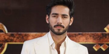 اداکار علی رضا کے والد انتقال کرگئے