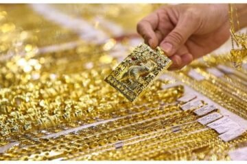 پاکستان میں سونے کی قیمت مزید بڑھ گئی 2 پاکستان میں سونے کی قیمت مزید بڑھ گئی