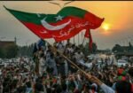 27ستمبر کو لانگ مارچ کی کال، پی ٹی آئی میں اختلافات سامنے آگئے 2 27ستمبر کو لانگ مارچ کی کال، پی ٹی آئی میں اختلافات سامنے آگئے