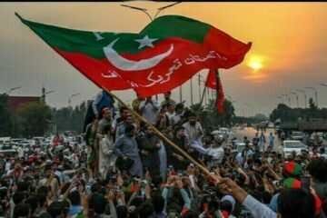 27ستمبر کو لانگ مارچ کی کال، پی ٹی آئی میں اختلافات سامنے آگئے 3 27ستمبر کو لانگ مارچ کی کال، پی ٹی آئی میں اختلافات سامنے آگئے