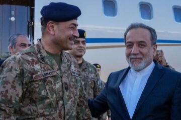 تہران میں کیا ہونے جا رہا ہے؟ عاصم منیر کے دورے کی اندرونی کہانی سامنے آگئی