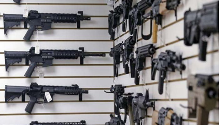 پنجاب میں اسلحہ ڈیلرز کی آن لائن رجسٹریشن، ڈیڈ لائن 6 ستمبر مقرر 1 پنجاب میں اسلحہ ڈیلرز کی آن لائن رجسٹریشن، ڈیڈ لائن 6 ستمبر مقرر