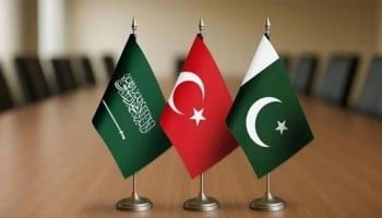 مکہ دفاعی معاہدہ: کیا مشرقِ وسطیٰ کی بساط الٹنے والی ہے؟