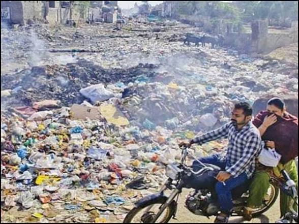 یہ صرف صفائی کا مسئلہ نہیں، ذہنیت کا مسئلہ ہے