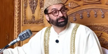 کالعدم ایکشن کمیٹی کا مہاجرینِ مقبوضہ کشمیر کی نشستیں ختم کرنے کا مطالبہ، میر واعظ عمر فاروق کا ردعمل