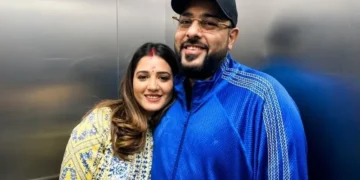 بادشاہ اور ایشا رِکھی میں شادی کے چند ماہ بعد علیحدگی، مشترکہ بیان جاری 27 بادشاہ اور ایشا رِکھی میں شادی کے چند ماہ بعد علیحدگی، مشترکہ بیان جاری