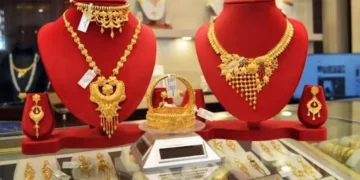 سونے کی قیمت میں کمی کا سلسلہ جاری، فی تولہ سونا مزید 11 ہزار 300 روپے سستا 12 سونے کی قیمت میں کمی کا سلسلہ جاری، فی تولہ سونا مزید 11 ہزار 300 روپے سستا
