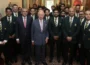 پاکستانی کرکٹ ٹیم کی کنگ چارلس سے ملاقات، یادگاری بیٹ پیش