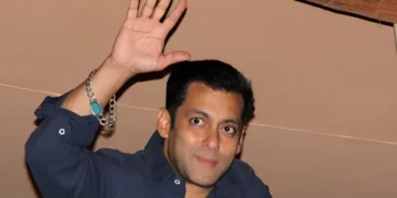 سلمان خان فیروزی بریسلٹ ہاتھ سے کیوں نہیں اتارتے؟ وجہ سامنے آگئی