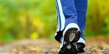 کھانے کے بعد واک کی عادت، خون میں شوگر کو قابو رکھنے میں مددگار