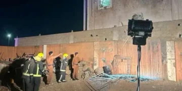 سعودی عرب میں میزائل حملے، دو افراد زخمی، متعدد تنصیبات کو نقصان