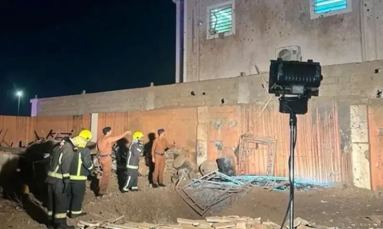 1308353سعودی عرب میں میزائل حملے، دو افراد زخمی، متعدد تنصیبات کو نقصان87d1e631