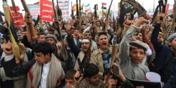 حوثیوں کا بڑھتا دباؤ، سعودی عرب کے لیے جنگ کا راستہ مشکل کیوں؟