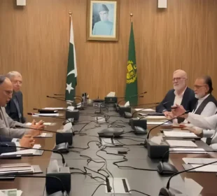 اسلام آباد لانگ مارچ: حکومت نے مذاکرات کا راستہ اختیار کرلیا