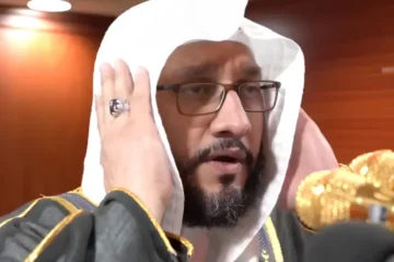 مسجد الحرام کے معروف مؤذن شیخ ابراہیم المدنی انتقال کر گئے 2 مسجد الحرام کے معروف مؤذن شیخ ابراہیم المدنی انتقال کر گئے