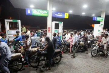 پیٹرول اور ڈیزل مزید سستے، نئی قیمتیں جاری