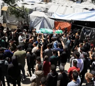 غزہ میں اسرائیلی فضائی حملہ، حماس کے سینیئر کمانڈر سمیت 2 فلسطینی شہید