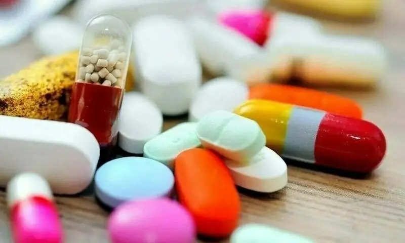 ادویات کی قیمتوں کا فارمولا تبدیل کرنے کی مخالفت، فارما انڈسٹری کا حکومت سے پالیسی برقرار رکھنے کا مطالبہ 1 ادویات کی قیمتوں کا فارمولا تبدیل کرنے کی مخالفت، فارما انڈسٹری کا حکومت سے پالیسی برقرار رکھنے کا مطالبہ