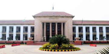 پنجاب اسمبلی میں 16 سال سے کم عمر بچوں کے سوشل میڈیا استعمال پر پابندی کی قرارداد منظور 24 پنجاب اسمبلی میں 16 سال سے کم عمر بچوں کے سوشل میڈیا استعمال پر پابندی کی قرارداد منظور