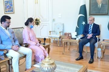پمز آتشزدگی: نومولود کی جان بچانے والی نرس کے لیے قومی اعزاز کا اعلان