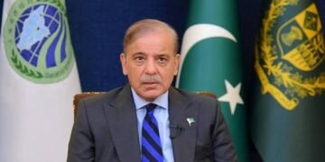 وزیراعظم شہباز شریف کی آٹو پالیسی 2026 کی منظوری، برآمدات اور الیکٹرک گاڑیوں پر خصوصی توجہ 16 وزیراعظم شہباز شریف کی آٹو پالیسی 2026 کی منظوری، برآمدات اور الیکٹرک گاڑیوں پر خصوصی توجہ