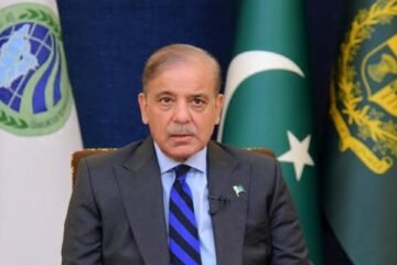 وزیراعظم شہباز شریف کی آٹو پالیسی 2026 کی منظوری، برآمدات اور الیکٹرک گاڑیوں پر خصوصی توجہ 3 وزیراعظم شہباز شریف کی آٹو پالیسی 2026 کی منظوری، برآمدات اور الیکٹرک گاڑیوں پر خصوصی توجہ