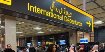 عمرہ زائرین کو ویکسینیشن کے بغیر سعودی عرب جانے کی اجازت، ڈیجیٹل کارڈ کی شرط مؤخر