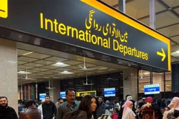 عمرہ زائرین کو ویکسینیشن کے بغیر سعودی عرب جانے کی اجازت، ڈیجیٹل کارڈ کی شرط مؤخر