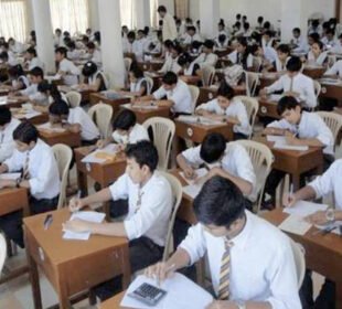 پنجاب میں خراب امتحانی نتائج پر اساتذہ کیخلاف کارروائی کا فیصلہ 8 پنجاب میں خراب امتحانی نتائج پر اساتذہ کیخلاف کارروائی کا فیصلہ