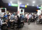 فیول ریلیف اسکیم: 5 لیٹر پیٹرول کی شرط ختم، موٹرسائیکل سواروں کو بڑا ریلیف