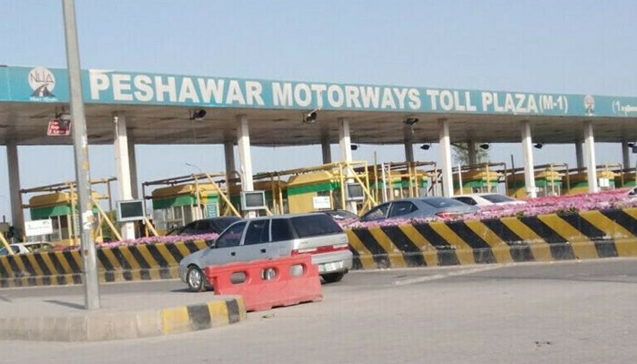 موٹروے ایم ون سمیت اہم شاہراہوں پر ٹریفک پابندیاں، موٹروے پولیس کی ایڈوائزری جاری