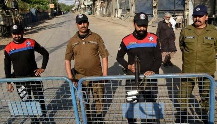 پنجاب بھر میں دفعہ 144 نافذ، اجتماعات اور اسلحے کی نمائش پر پابندی 1 پنجاب بھر میں دفعہ 144 نافذ، اجتماعات اور اسلحے کی نمائش پر پابندی
