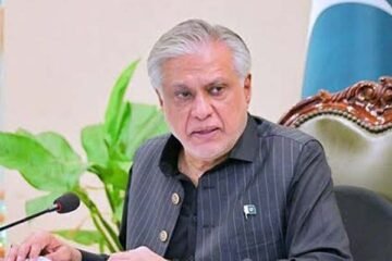 اے آئی کو ہتھیاروں کی نئی دوڑ کا حصہ بننے سے روکنا ہوگا: اسحاق ڈار 2 اے آئی کو ہتھیاروں کی نئی دوڑ کا حصہ بننے سے روکنا ہوگا: اسحاق ڈار