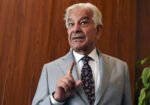 اسلام آباد مارچ پی ٹی آئی کی آخری کوشش ہوگی، خواجہ آصف