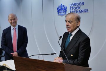 خلیجی بحران کے اثرات نہ ہوتے تو پاکستان کی معیشت مزید آگے ہوتی: شہباز شریف