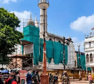 اجین میں سڑک کی توسیع، تاریخی مسجد کے حصے کو نقصان