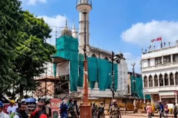اجین میں سڑک کی توسیع، تاریخی مسجد کے حصے کو نقصان
