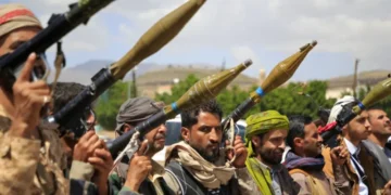 ایران کا حوثیوں سے براہِ راست تعلق سے انکار، سیاسی حل پر زور
