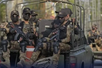 ڈیرہ اسماعیل خان میں سیکیورٹی فورسز کا آپریشن، 8 دہشت گرد مارے گئے 2 ڈیرہ اسماعیل خان میں سیکیورٹی فورسز کا آپریشن، 8 دہشت گرد مارے گئے