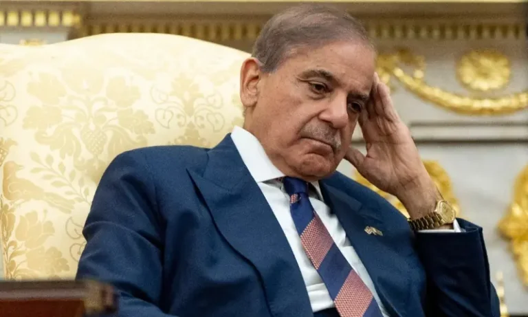 0511284200خیبرپختونخوا کا سیاسی مستقبل داؤ پر؟ وزیراعظم نے اہم اجلاس طلب کرلیاcfc82