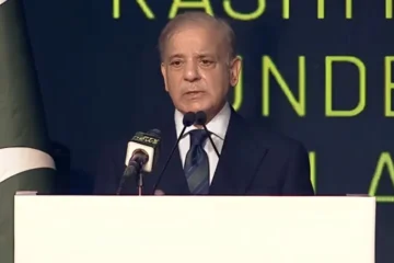 لانگ مارچ اور دھرنوں کی اجازت نہیں دیں گے، وزیراعظم کی اپوزیشن کو مذاکرات کی پیشکش
