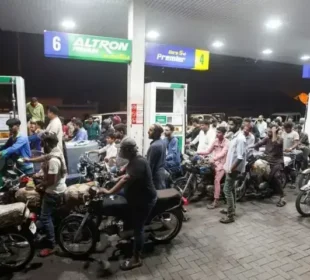 پیٹرول کی قیمت میں مزیداضافہ، ڈیزل سستاہوگیا
